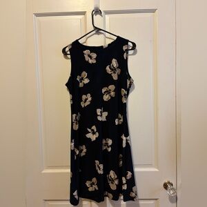 Tommy Hilfiger Floral Sleeveless Mini Dress - Navy and Cream. Medium.